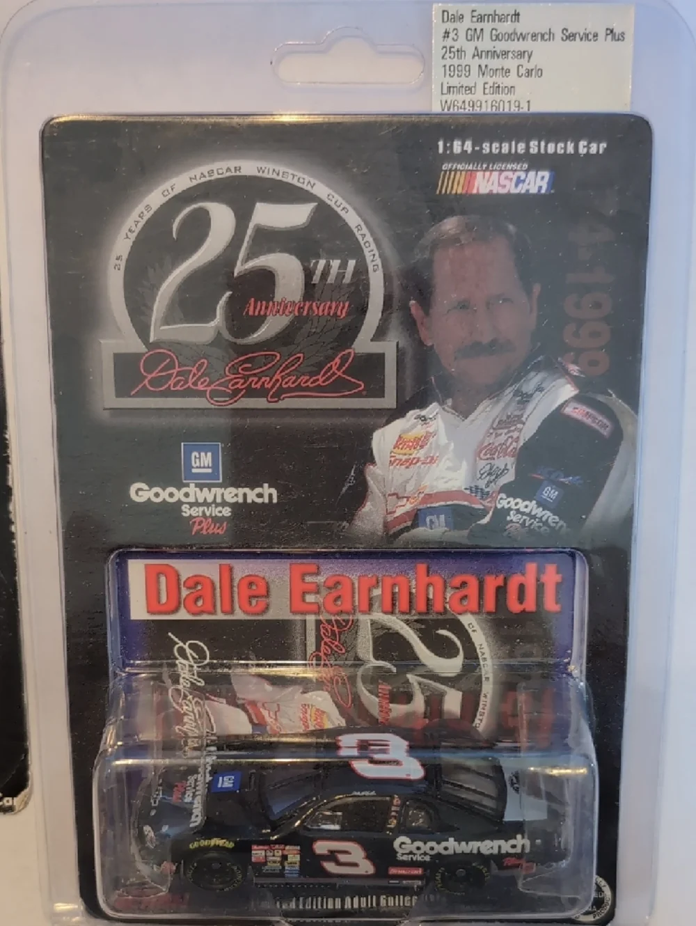 Dale Earnhardt Goodwrench #3 Black Die-Cast Car Set - Picture 3 of 7